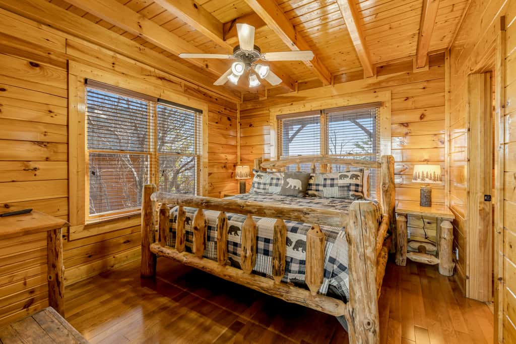 Panoramic Views, Game Room Fun, Wraparound Deck