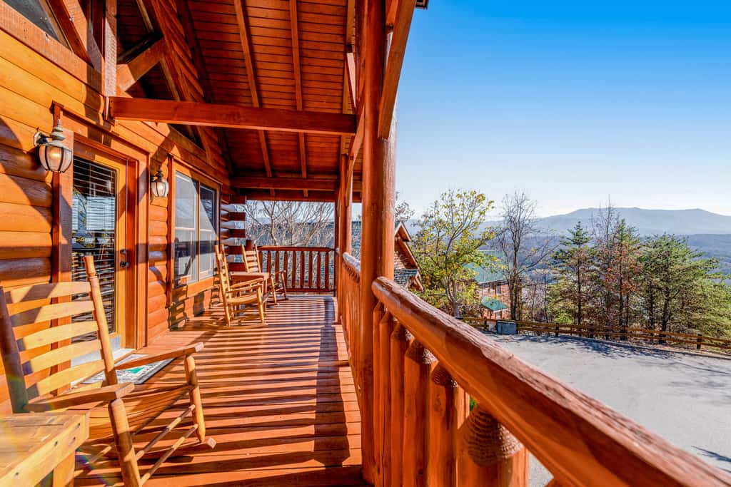  Panoramic Views, Game Room Fun, Wraparound Deck