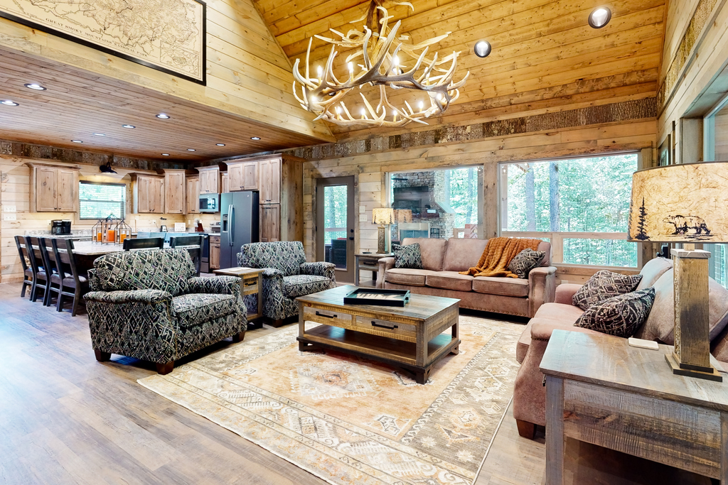 Elegant Lodge, for 12・Pool・Hot Tub・Theater・Games