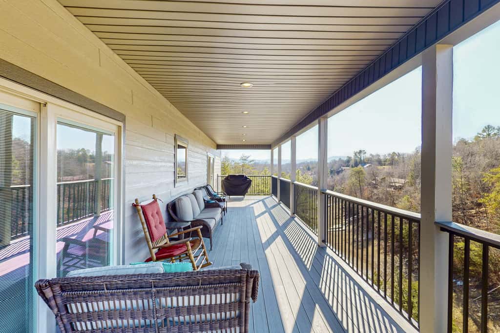 Douglas Lake Cabin Retreat・Views・Near Dolly・Games
