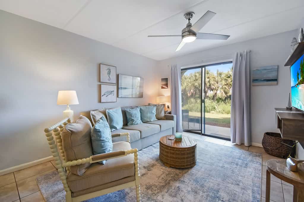 "Cool Waves Oceanfront Retreat" St  Augustine Beach 2 Pools 5 Hot Tubs! On the Beach