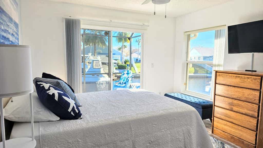 Captain's Key Waterside Retreat