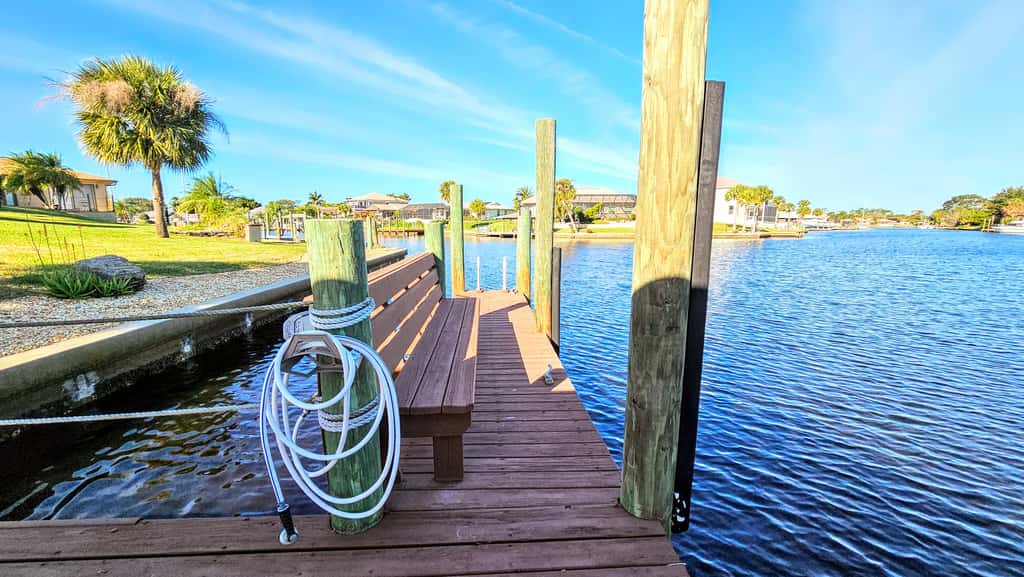 Captain's Key Waterside Retreat