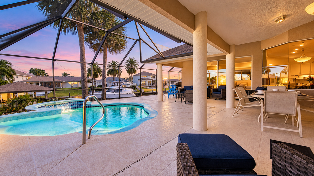 Captain's Key Waterside Retreat