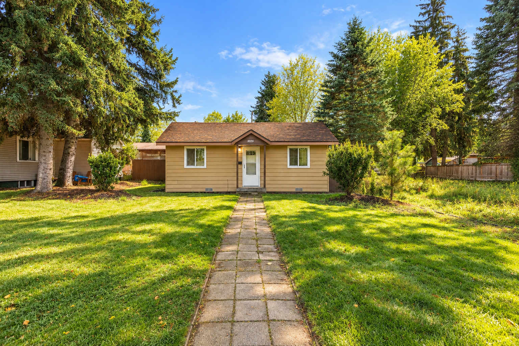 Fenced Yard & Pets OK, Coeur d'Alene 1BR Bungalow