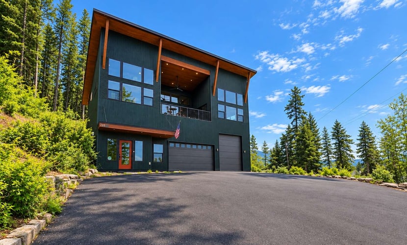 Escape to this stunning riverview house in Coeur d Alene featuring breathtaking mountain scenery and a private balcony. Perfect for families, this home offers a peaceful backyard, modern amenities, and easy access to local beaches, golf, and shopping. Whether you are cycling by the river or relaxing with board games, our home provides the ultimate Idaho retreat. Enjoy a fully equipped kitchen, comfortable king beds, and a laptop friendly workspace in a prime location designed for your perfect getaway.