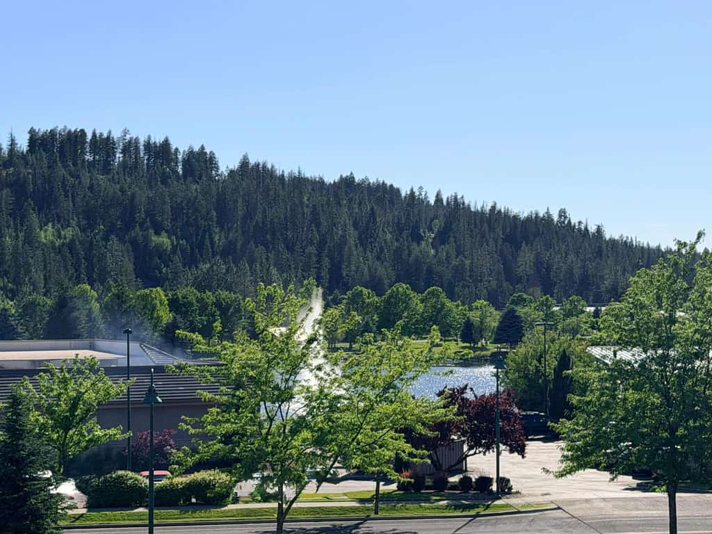 Wake up in your Riverstone condo, pour a coffee on your private balcony, and decide: walk downstairs to lunch or bike the Centennial Trail? This is what walkable living in Coeur d'Alene feels like — everything you want is steps away, no car required.