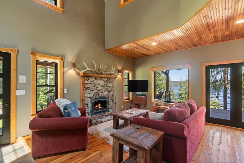 Escape to a serene lakeside retreat in Harrison, Idaho! This charming cabin offers stunning mountain and water views, perfect for a relaxing getaway. Explore the lake, enjoy the stars, and reconnect with loved ones in this peaceful haven.