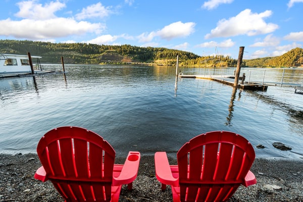 Escape to a peaceful lakefront getaway in this cozy 2-bedroom, 1.5-bathroom cabin on near Beauty Bay on Lake Coeur d’Alene. Sleeping up to 8 guests, the cabin features beautiful lake views, a private dock, deep-water access, a spacious deck, fire pit, and BBQ grill. Enjoy swimming, fishing, boating, eagle watching or relaxing by the water. Located in the quiet Beauty Bay area, it’s the perfect spot to unplug and enjoy North Idaho.