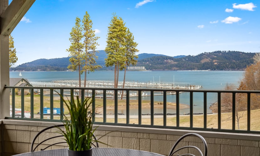 Escape to a beautiful 3-bedroom condo on Lake Coeur d’Alene, where breathtaking mountain views meet peaceful waterfront living. Enjoy morning coffee or sunset dinners on your private balcony with a BBQ grill, then step outside for beach access, swimming, kayaking, and paddleboarding. With a cozy living area, fully equipped kitchen, indoor pool, and comfortable sleeping for up to 7 guests, it’s the perfect retreat for families and friends.