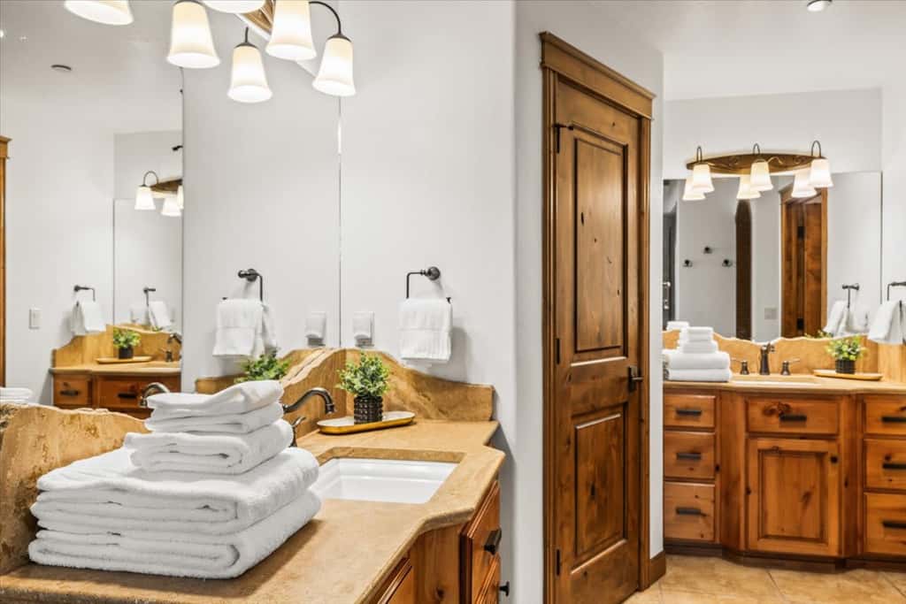 Lakefront Luxury | Dock, Hot Tub & Entertainment