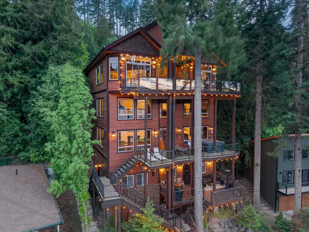 Lakefront Luxury | Dock, Hot Tub & Entertainment
