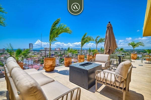 Brand New 2BR APT - Stunning Ocean & Sunset Views