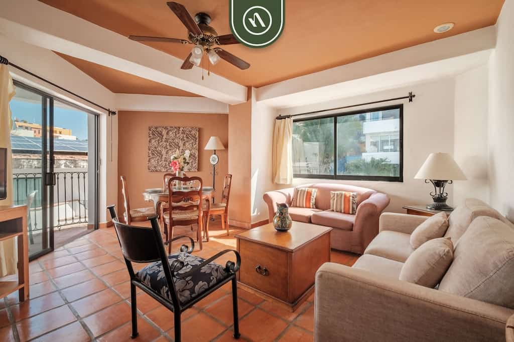 One Beach Street 307 B