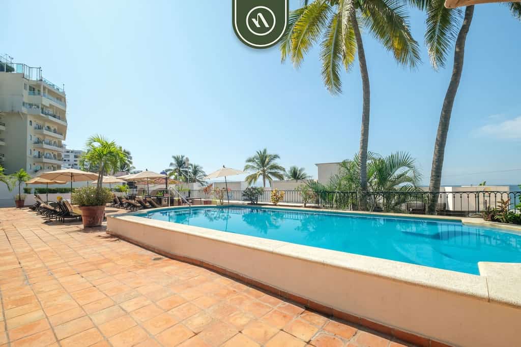 One Beach Street 109
