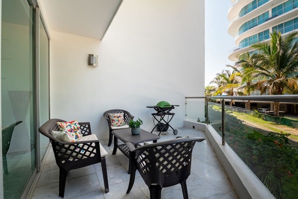 Aria Ocean 179 | 1BR, Nuevo Vallarta, pool & beach