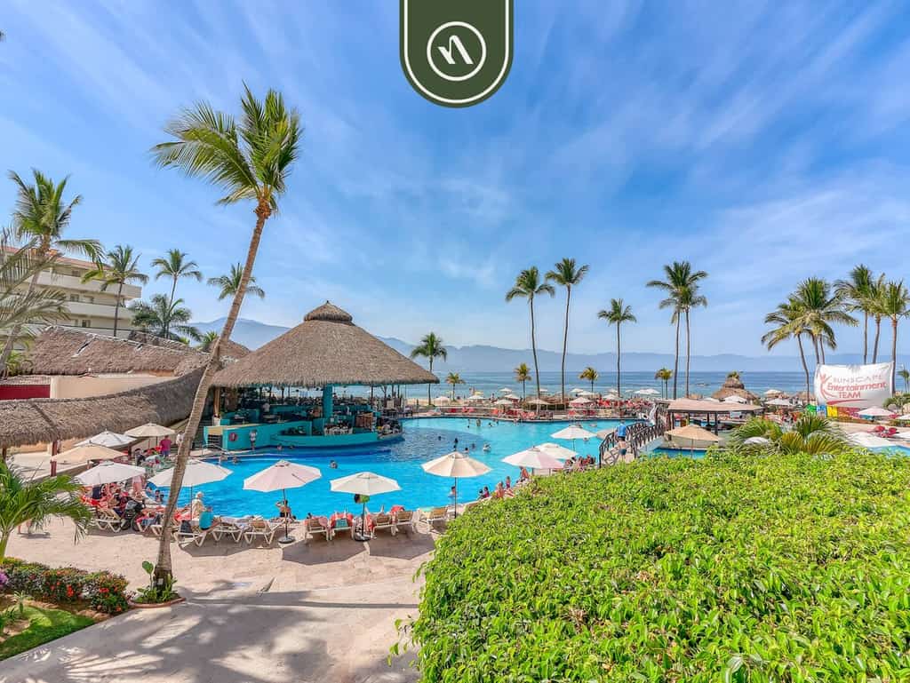Condomar 732 | 1BR/1BA Puerto Vallarta | Beach, pool