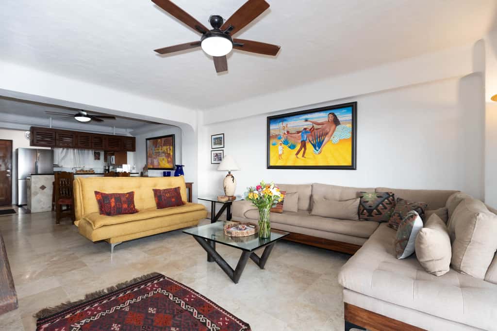 212 Vista del Sol