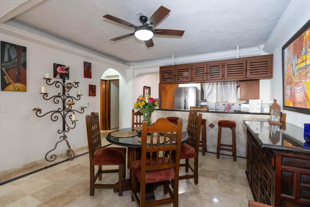 212 Vista del Sol