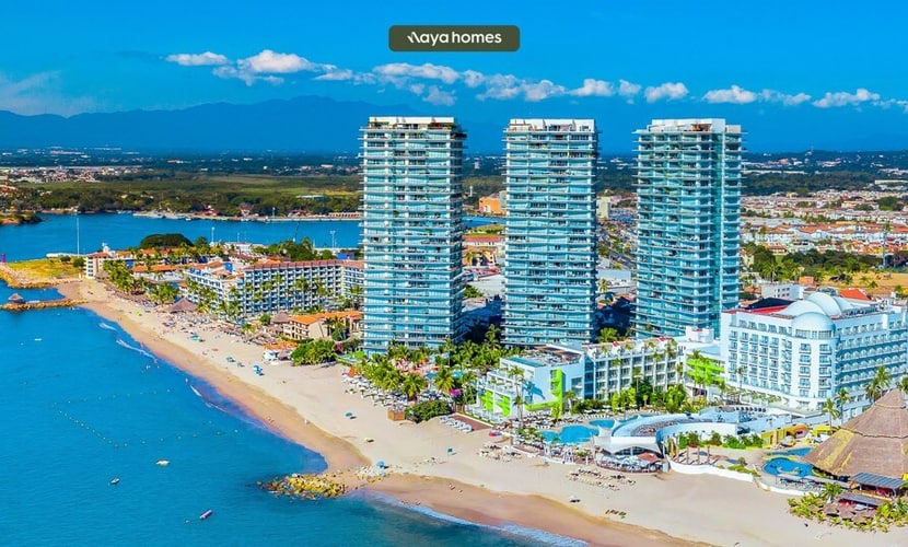 Beachfront 3BR/3BA Icon PV, pool, gym, ocean views