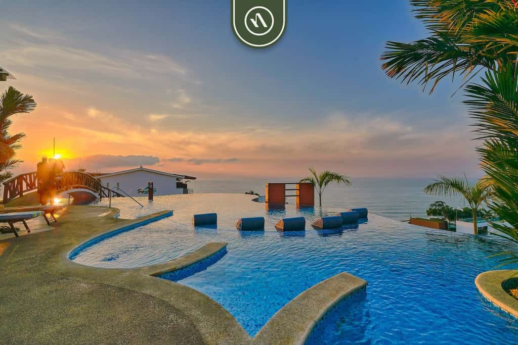 Residences by Pinnacle 207 | PV Mountain-View Retreat