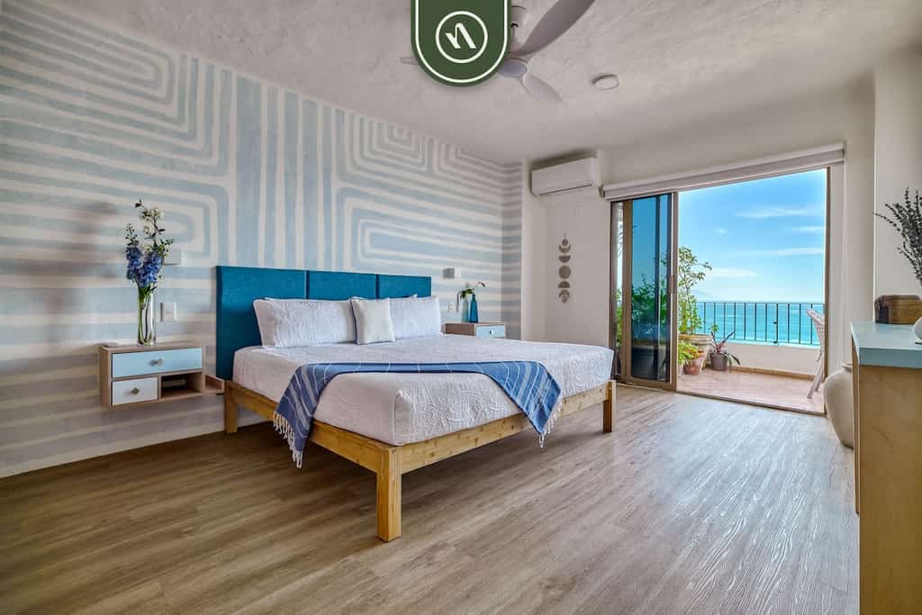 Vista del Sol 811 | 2BR/2BA | Beach, Downtown, Pool