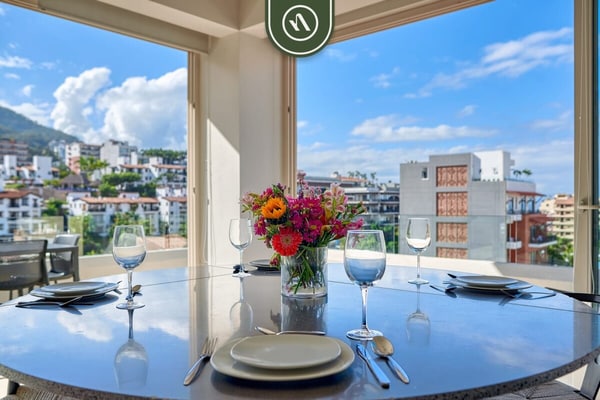 Pavilion 604 | 1BR/2BA Puerto Vallarta | Pool, Gym