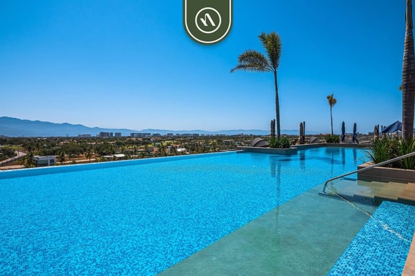 2BR Nuevo Vallarta Condo | Pool, Gym, Beach Nearby