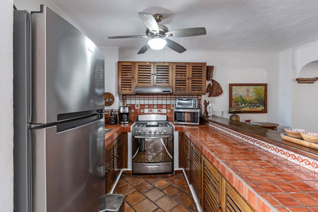 303 Vista del Sol