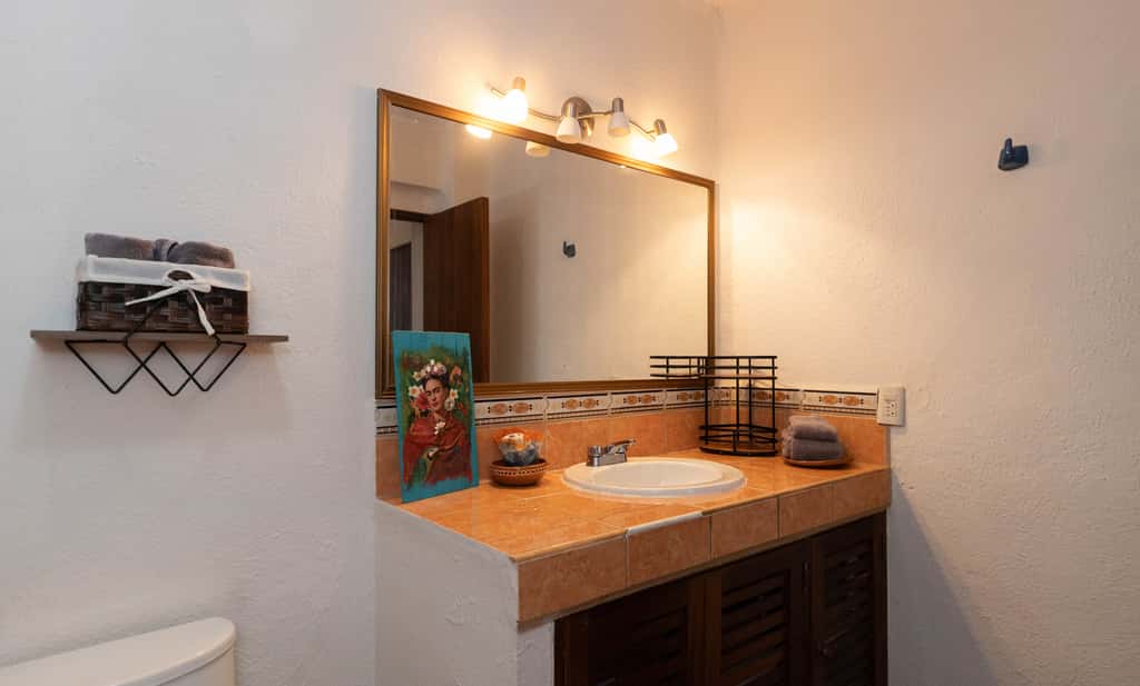 303 Vista del Sol