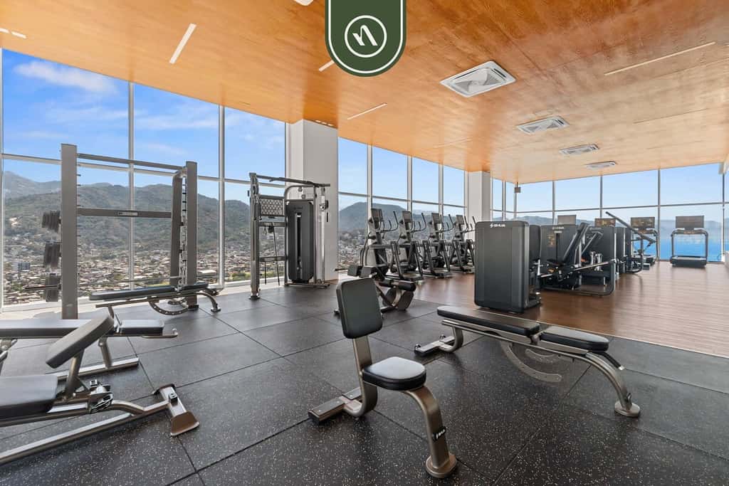 Harbor 171 North Tower 2103
