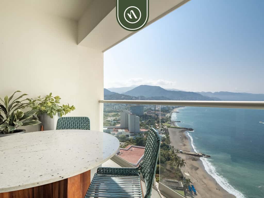 Harbor 171 North Tower 2104