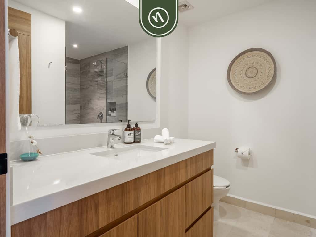 Harbor 171 North Tower 2104
