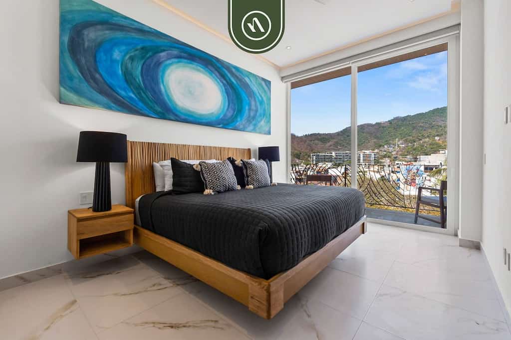 2BR/2BA D'Vine 602 in Puerto Vallarta | Views, Pool, Nightlife