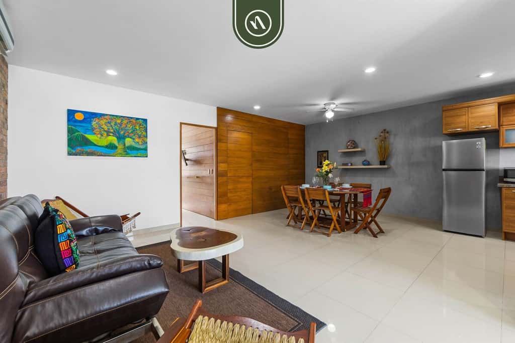 Loft 256 502
