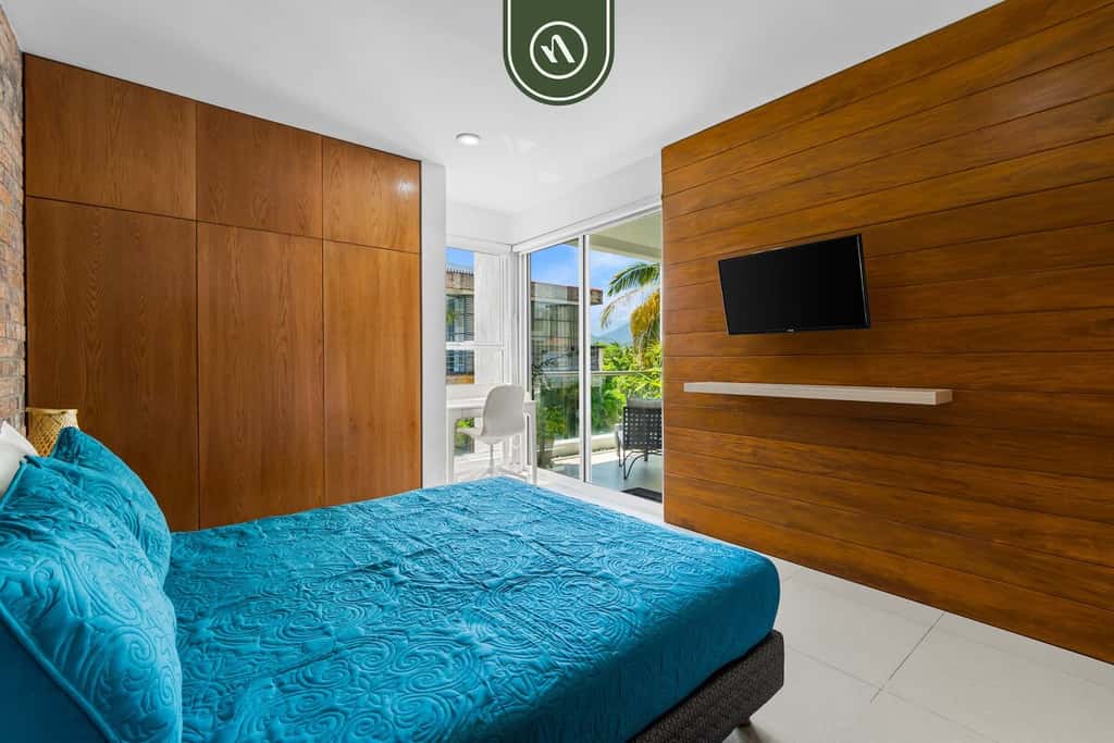 Loft 256 502