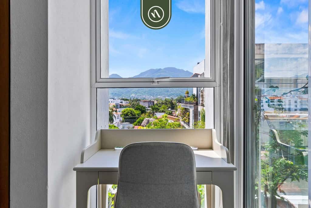 Loft 256 502