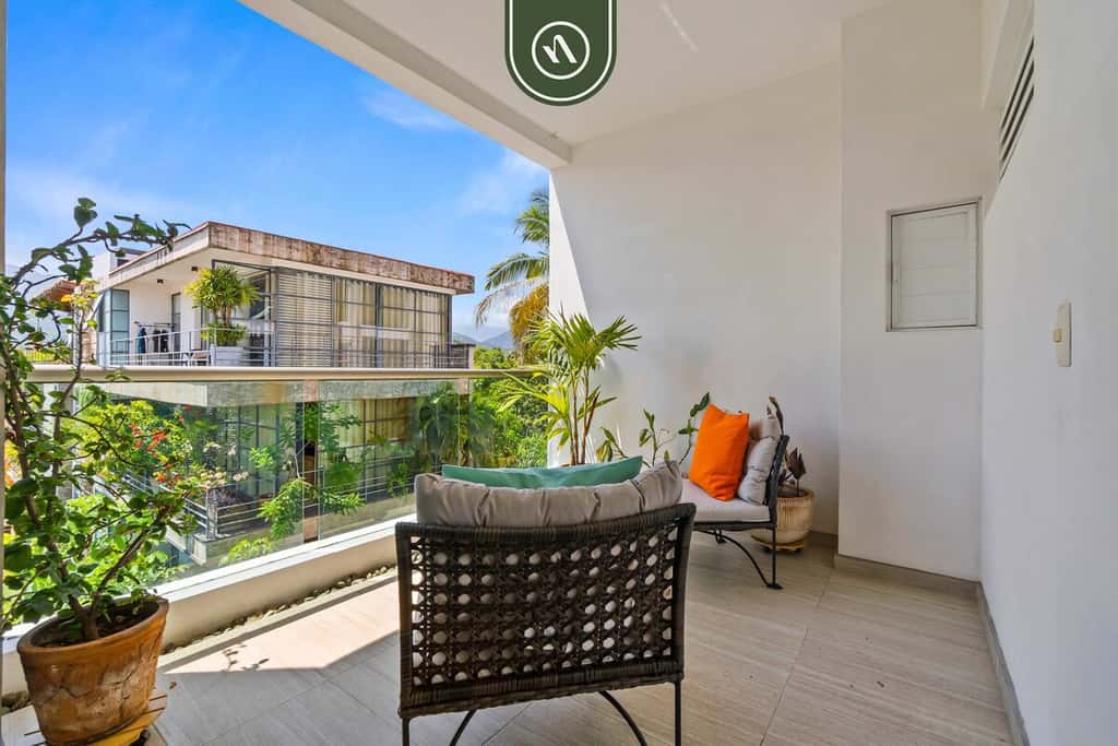 Loft 256 502