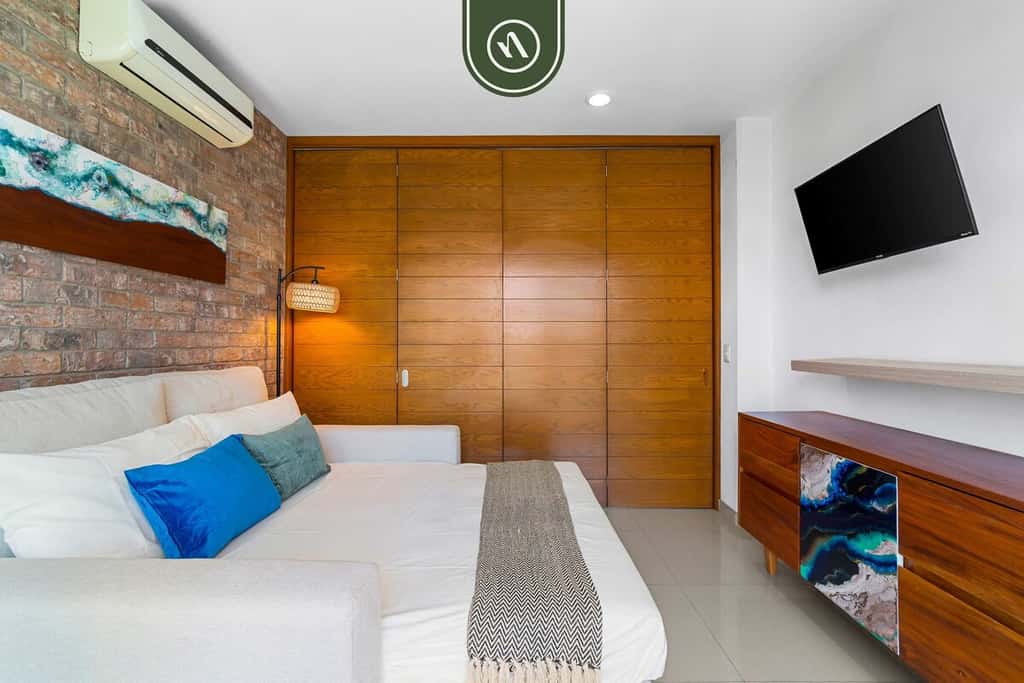 Loft 256 502