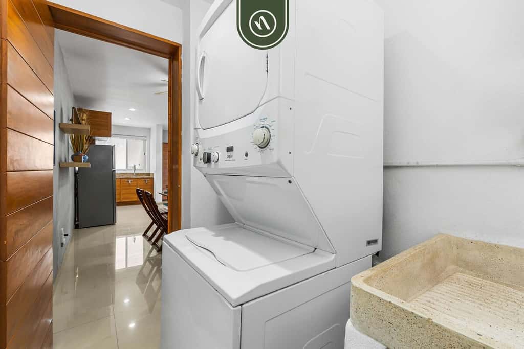 Loft 256 502