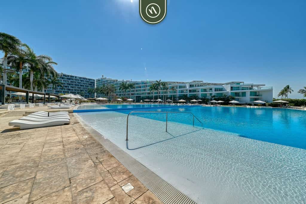 Aria Ocean T1 702 | 2BR/2BA | Nuevo Vallarta | Beachfront Pool