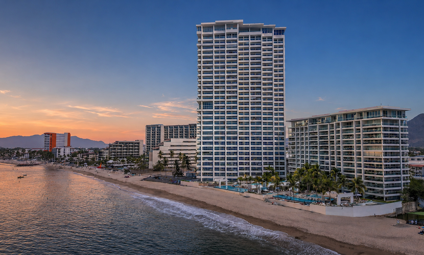New Oceanview Condo with Beach - Pools - Gym