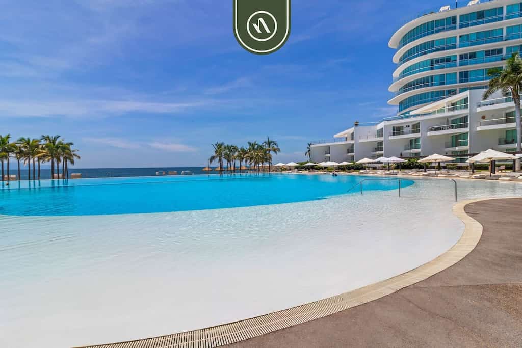 Aria Ocean 1BR Pool View in Nuevo Vallarta