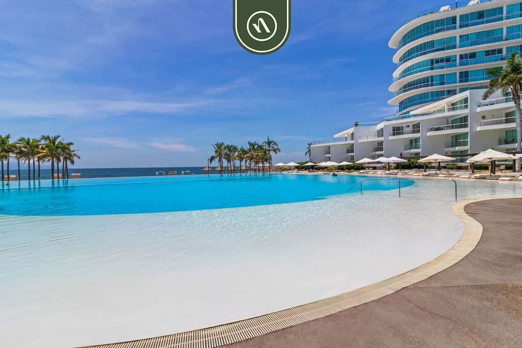 https://nayahomes.com/rentals/aria-ocean-t3-308