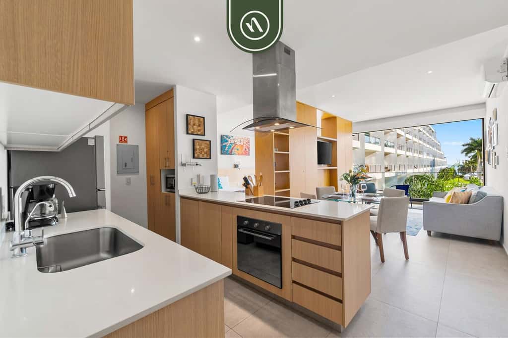 https://nayahomes.com/rentals/aria-ocean-t3-308