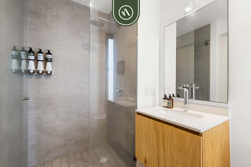 https://nayahomes.com/rentals/aria-ocean-t3-308