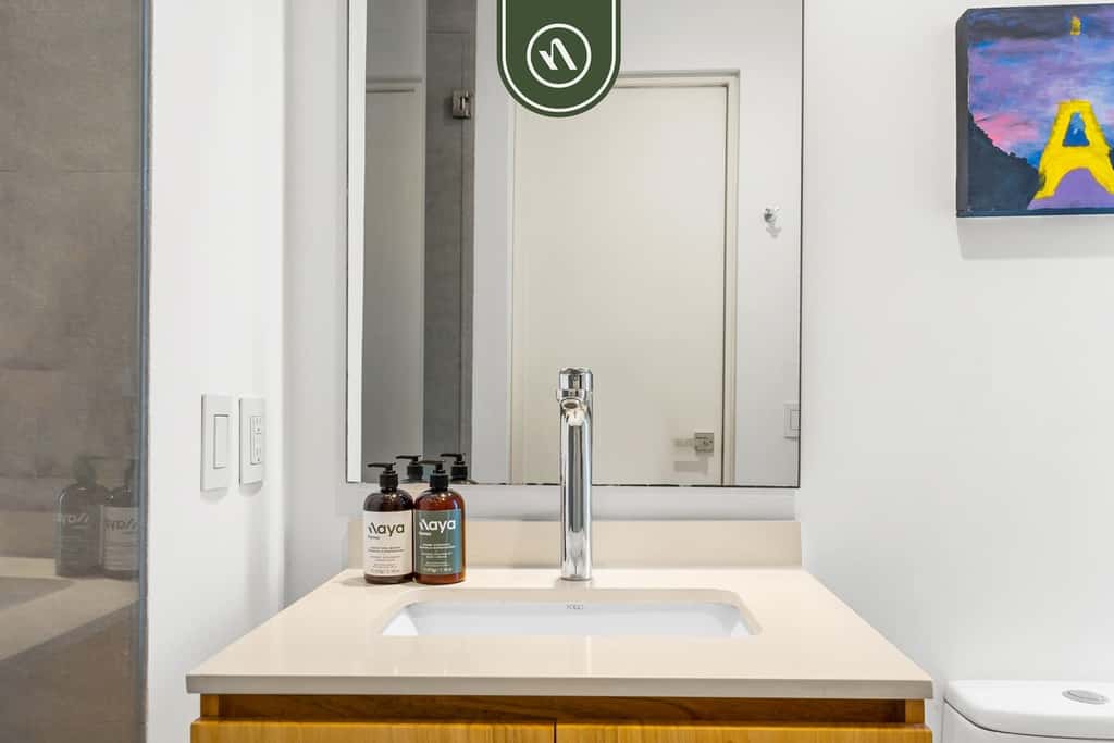 https://nayahomes.com/rentals/aria-ocean-t3-308