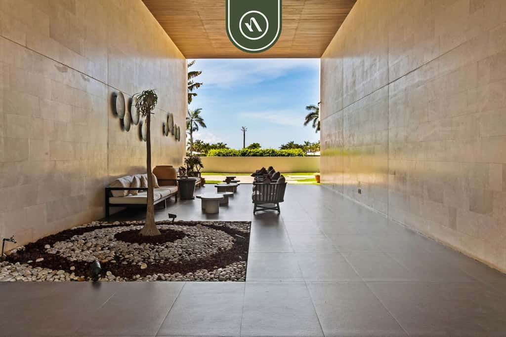 https://nayahomes.com/rentals/aria-ocean-t3-308
