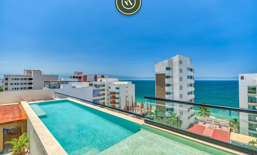 Brand New Studio - 2 Min to Beach - Rooftop Pool