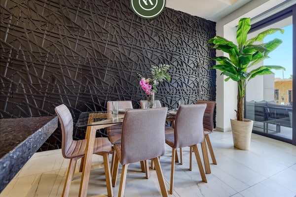 Amazing 1 BR Condo with Terrace - Rooftop Pool